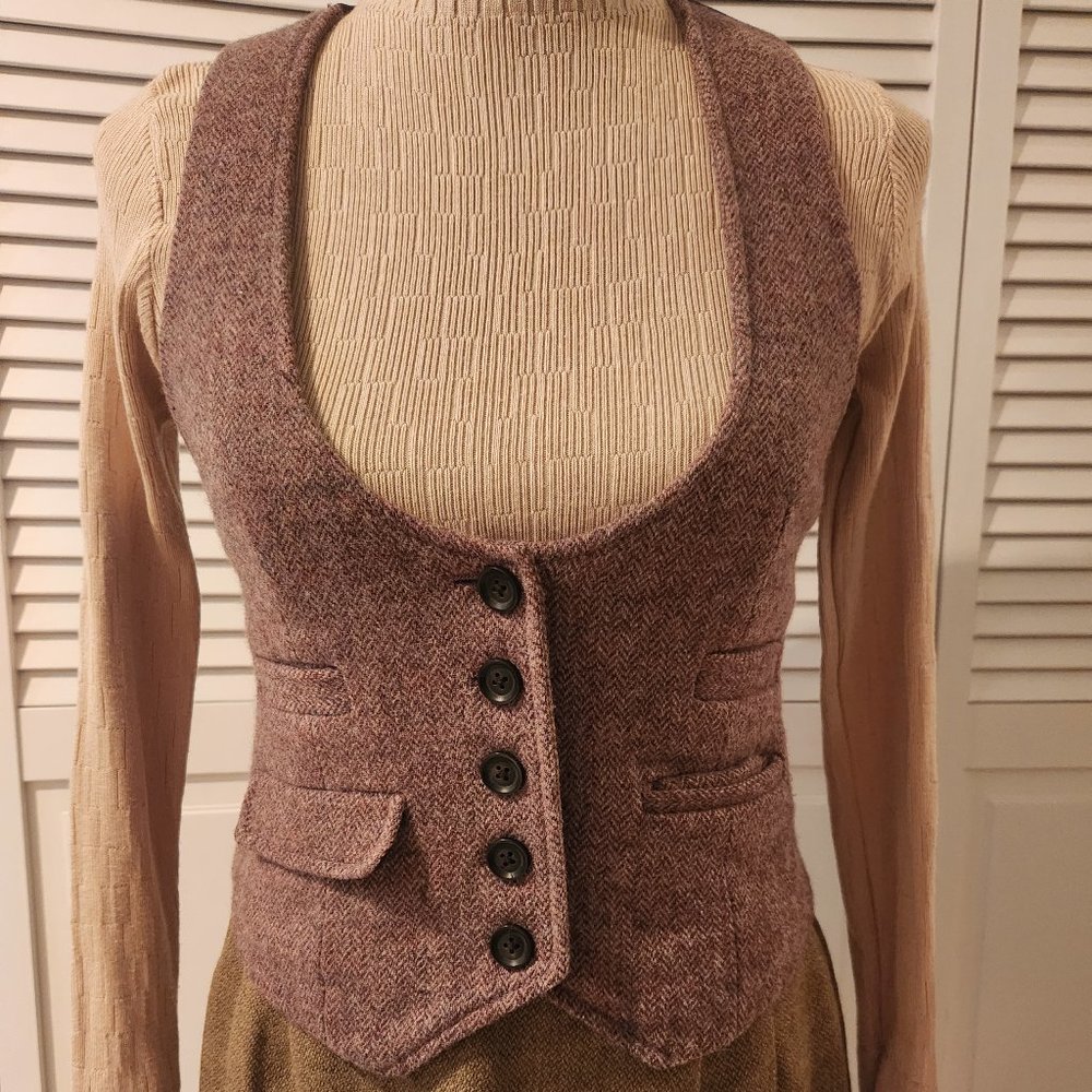 GAP Vest
